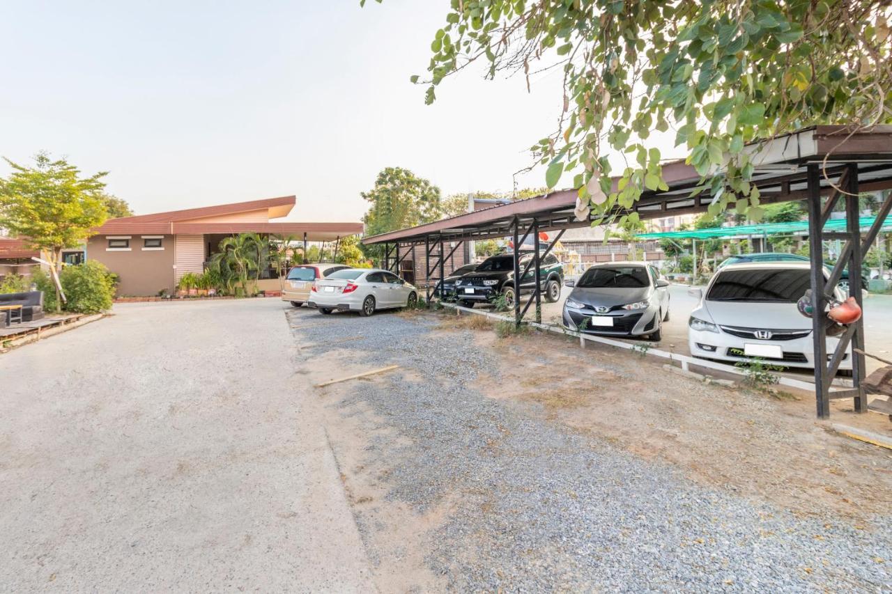 Oyo 798 Reurn Mareena Resort Nakhonratchasima Dış mekan fotoğraf