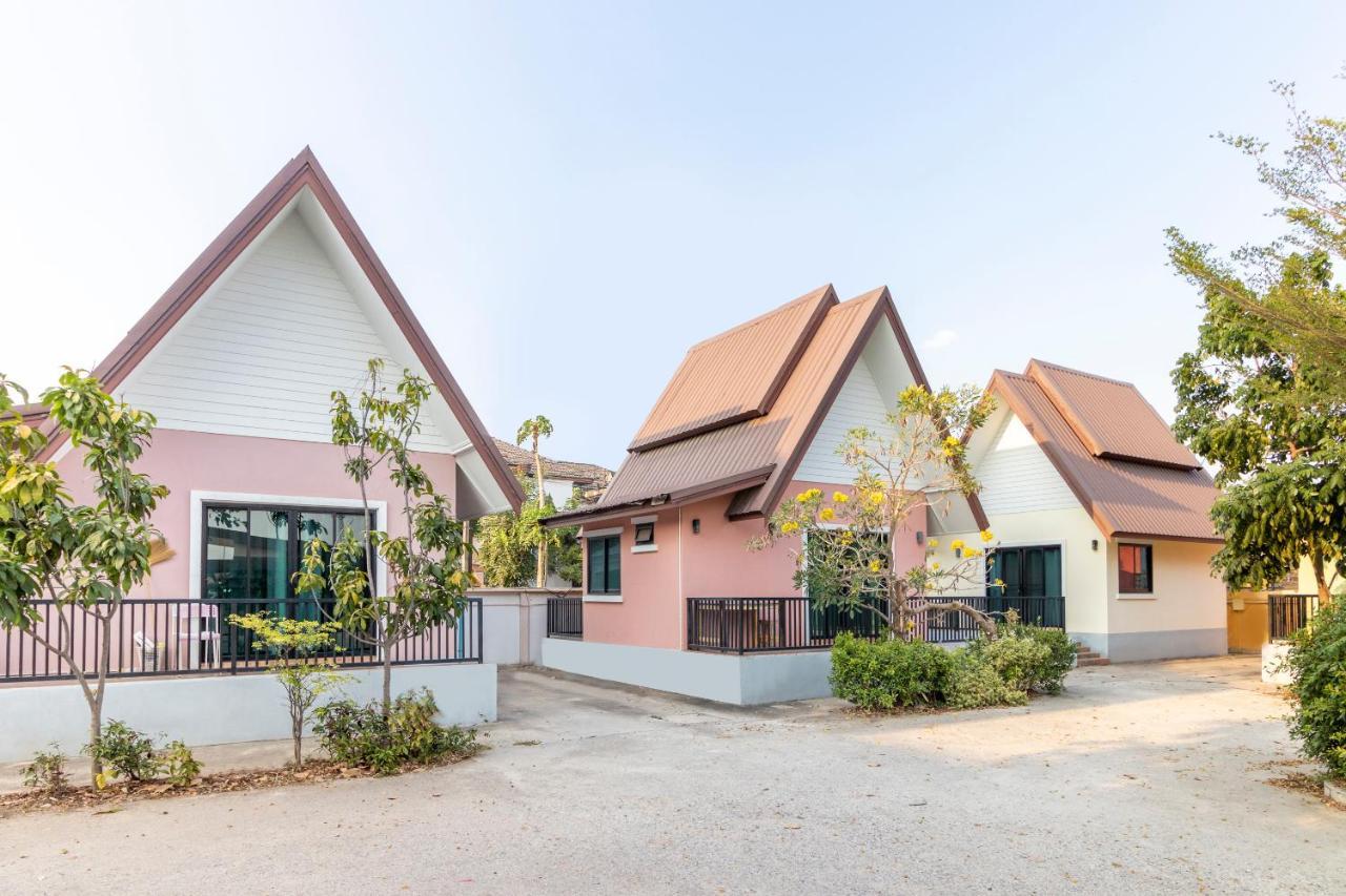 Oyo 798 Reurn Mareena Resort Nakhonratchasima Dış mekan fotoğraf