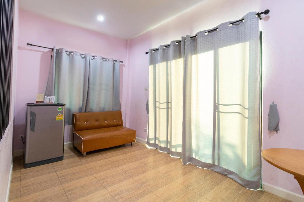 Oyo 798 Reurn Mareena Resort Nakhonratchasima Dış mekan fotoğraf